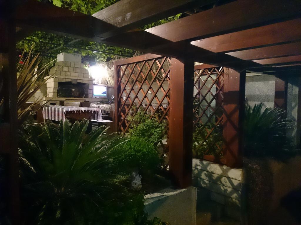 טיווט Apartments Sandra מראה חיצוני תמונה