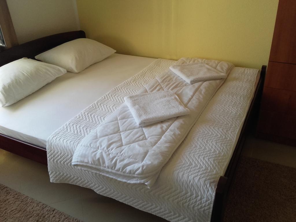 טיווט Apartments Sandra מראה חיצוני תמונה