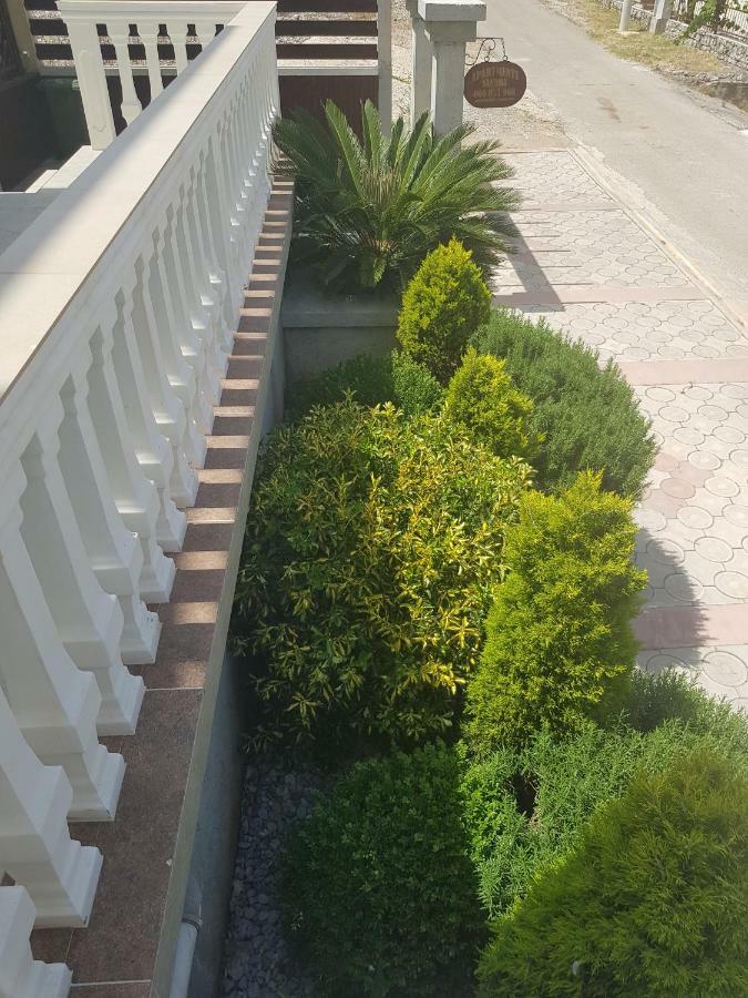 טיווט Apartments Sandra מראה חיצוני תמונה