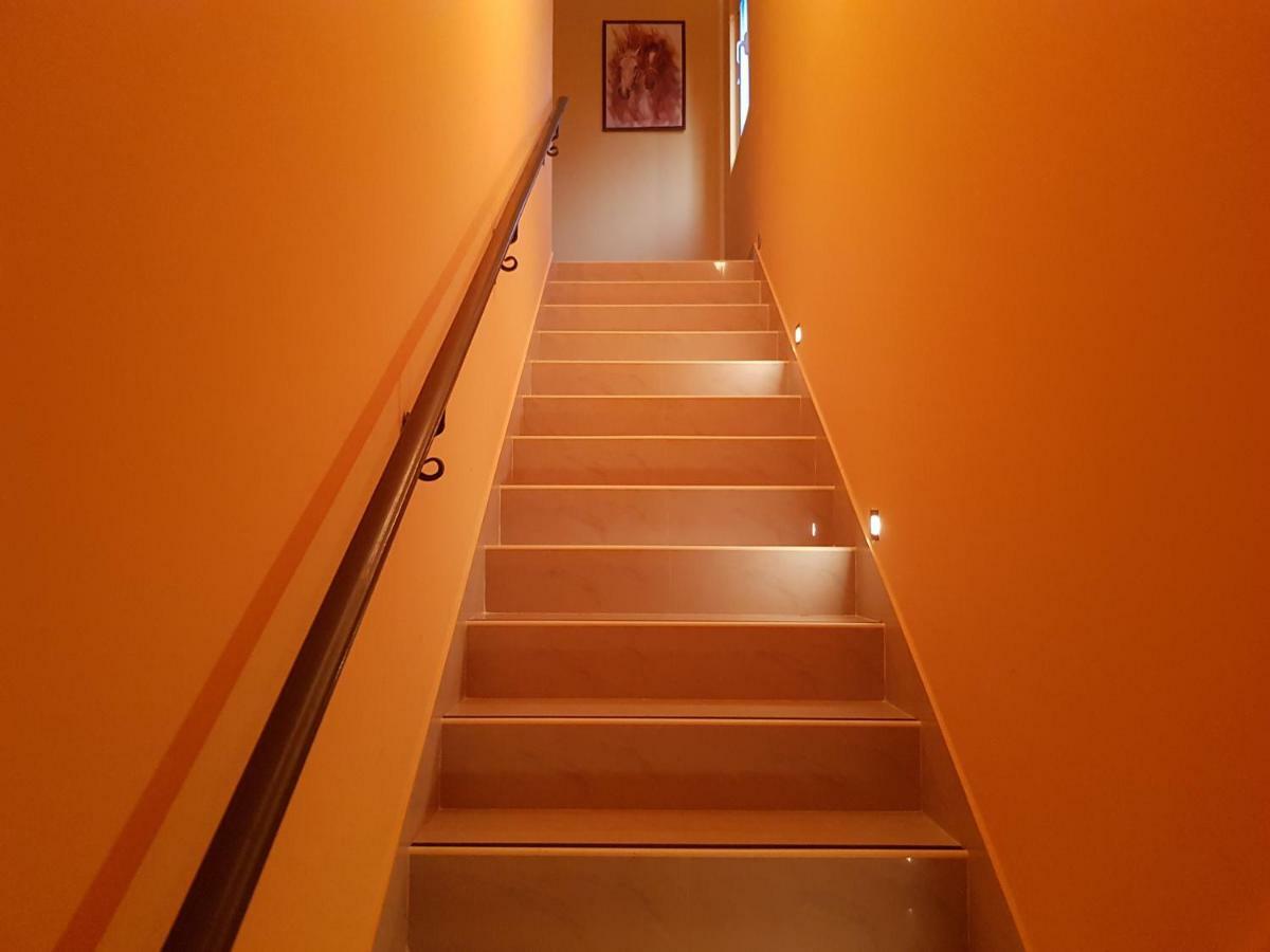 טיווט Apartments Sandra מראה חיצוני תמונה